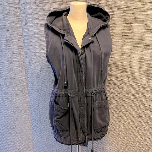 Neutral Zone utility vest size M - Picture 1 of 10